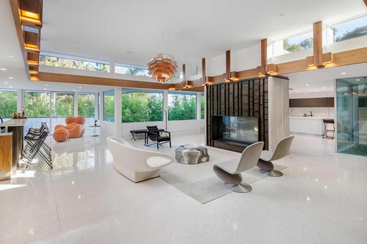 Loma Vista Modern Ferienhaus *